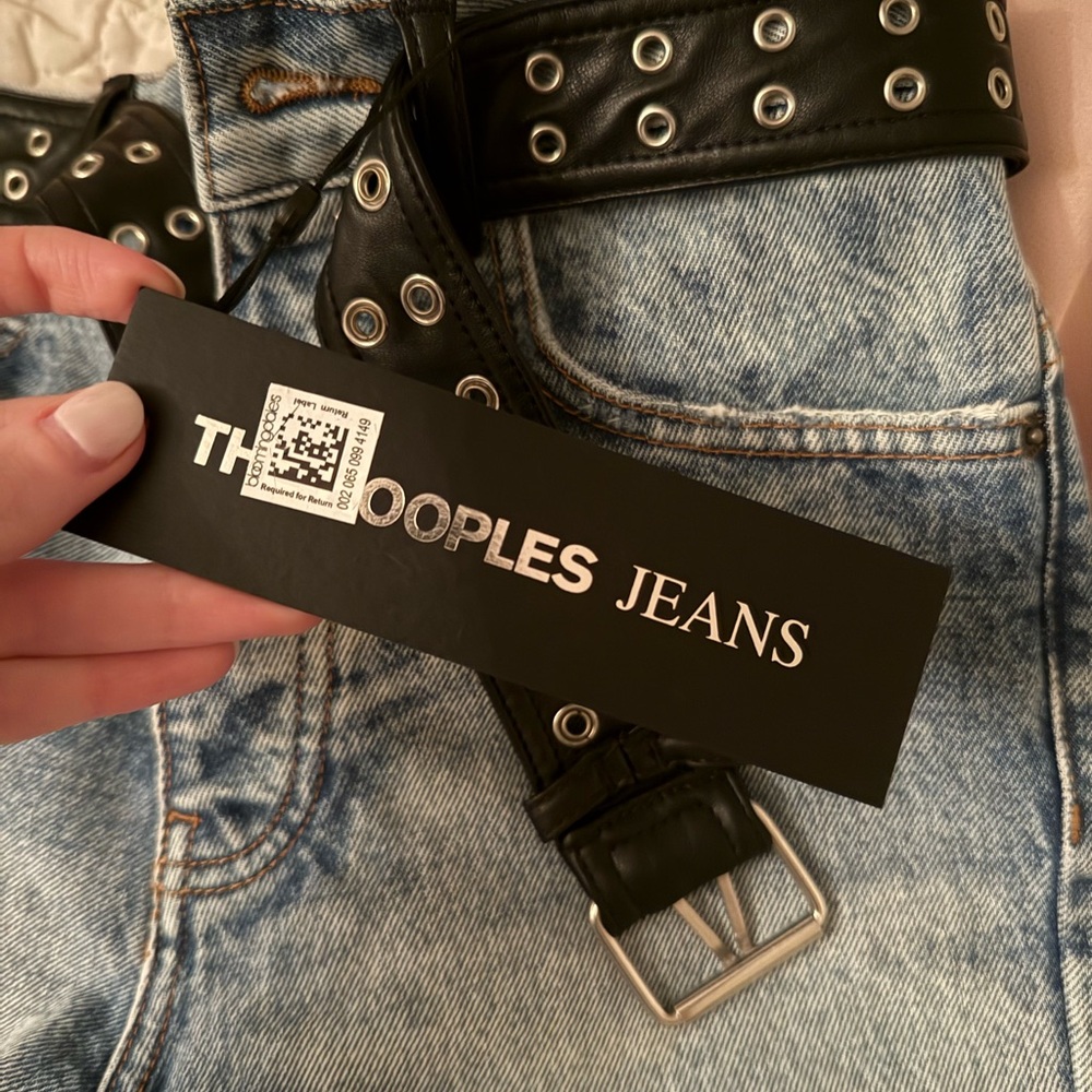 NWT The Kooples Jeans Denim Short with Eyelets Belt - Picture 11 of 11